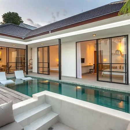 Villa Lapis 2 By Villa Finder