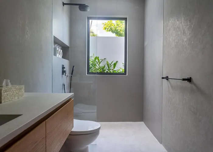 Villa Lapis 2 By Finder